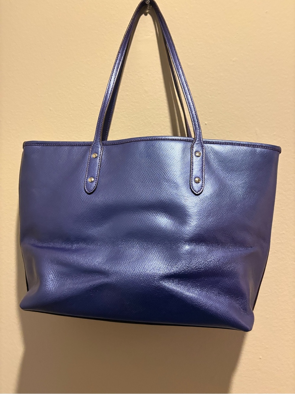 Coach Leather City Zip Tote in Metallic Purple - Picture 2 of 12